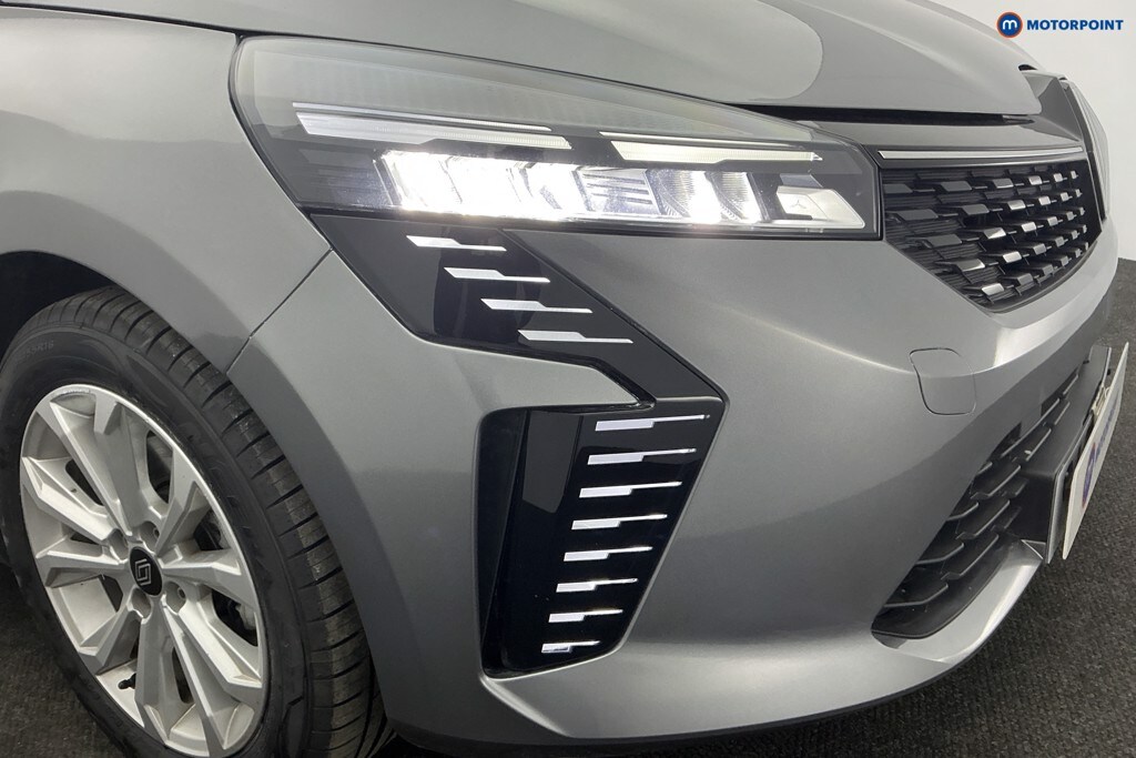 Used Renault Clio 2025 for sale - 77904025: Photo 36