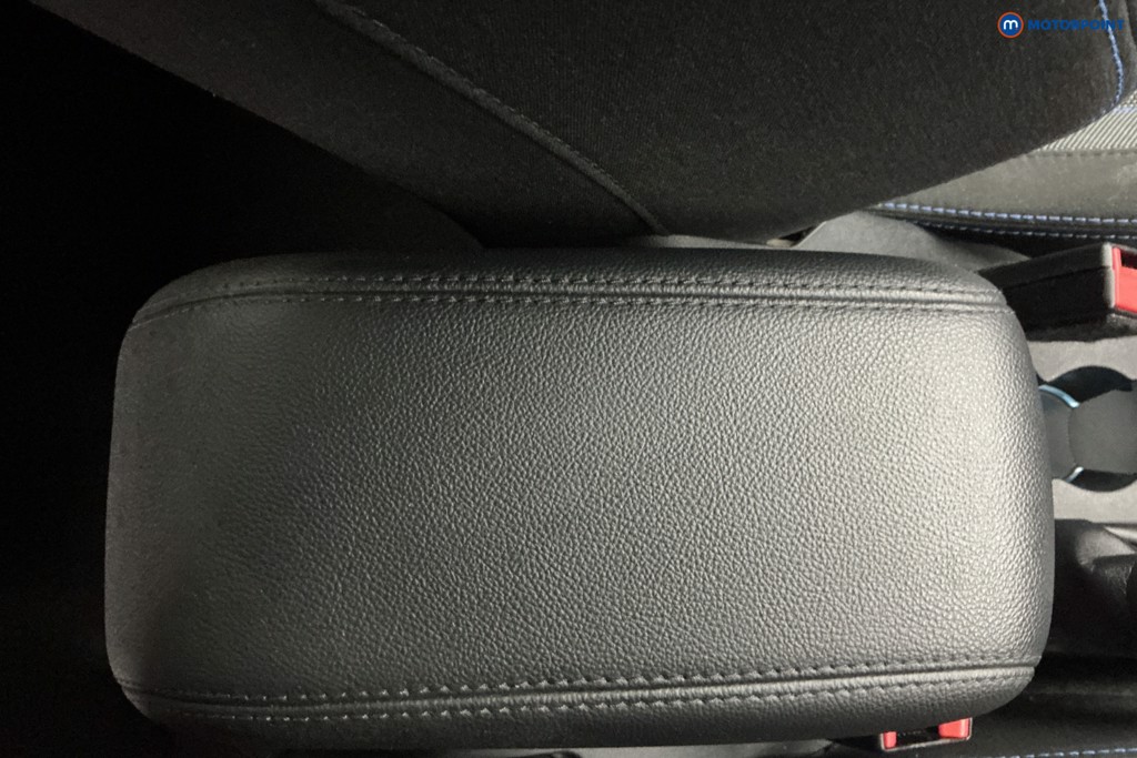 Used Ford Fiesta 2019 for sale - 76889901: Photo 20