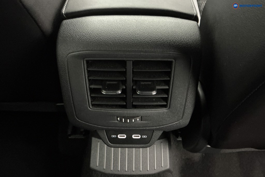 Used Volkswagen T-Roc 2022 for sale - 76710404: Photo 18