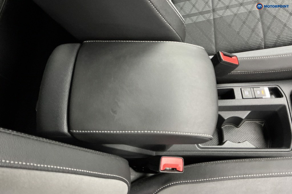 Used Volkswagen T-Roc 2022 for sale - 76710404: Photo 21