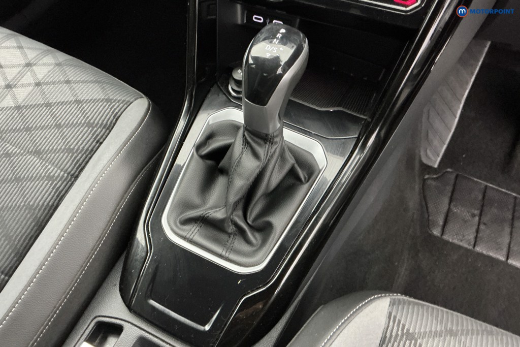 Used Volkswagen T-Roc 2022 for sale - 76710404: Photo 23