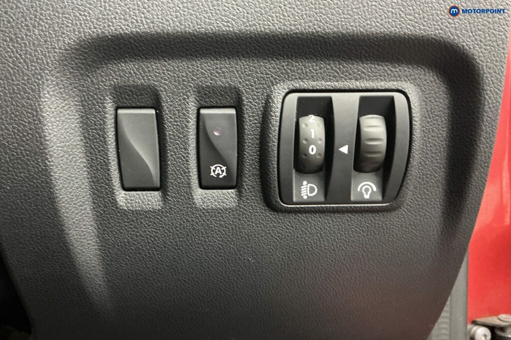 Used Renault Captur 2019 for sale - 77951531: Photo 31