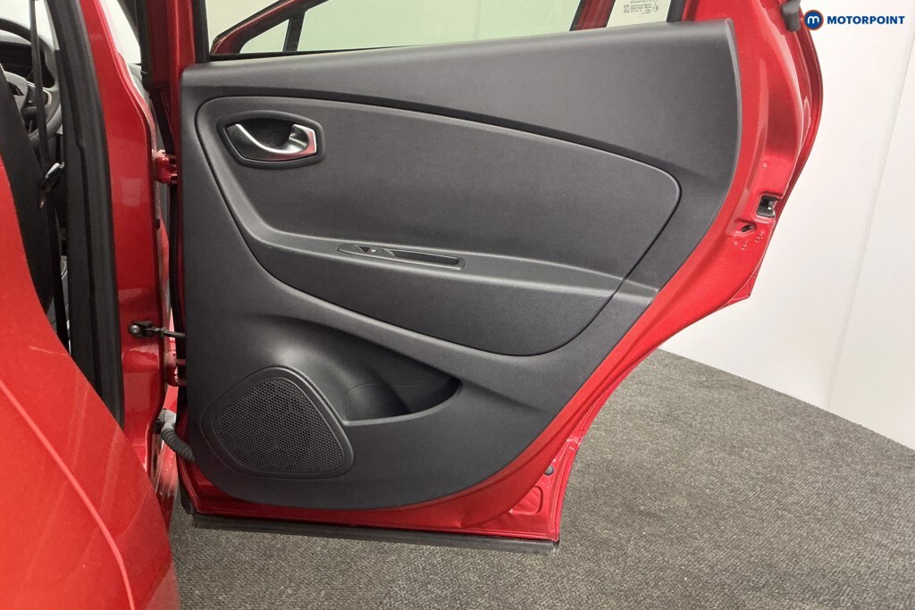 Used Renault Captur 2019 for sale - 77951531: Photo 34