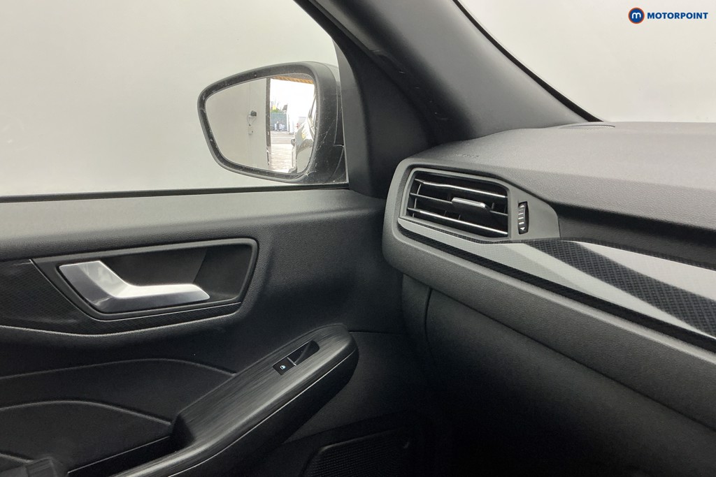 Used Ford Kuga 2023 for sale - 77327175: Photo 21