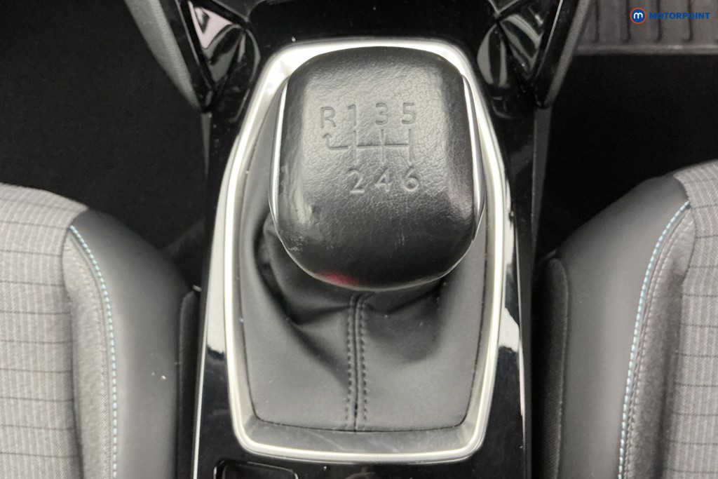 Used Peugeot 2008 2021 for sale - 77872906: Photo 27