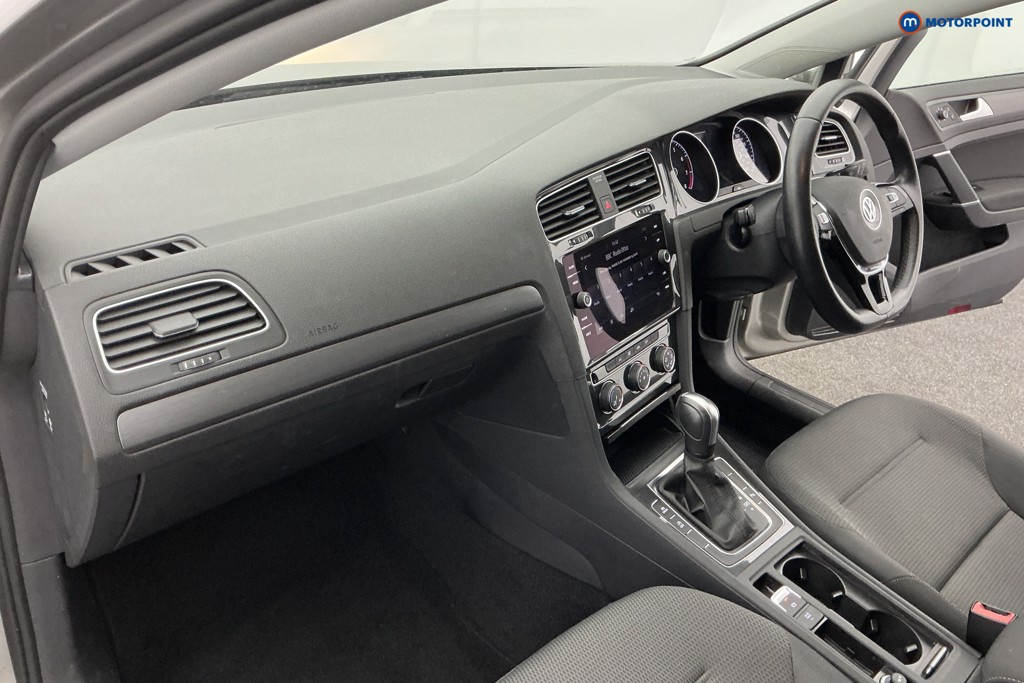 Used Volkswagen Golf 2019 for sale - 76685106: Photo 16