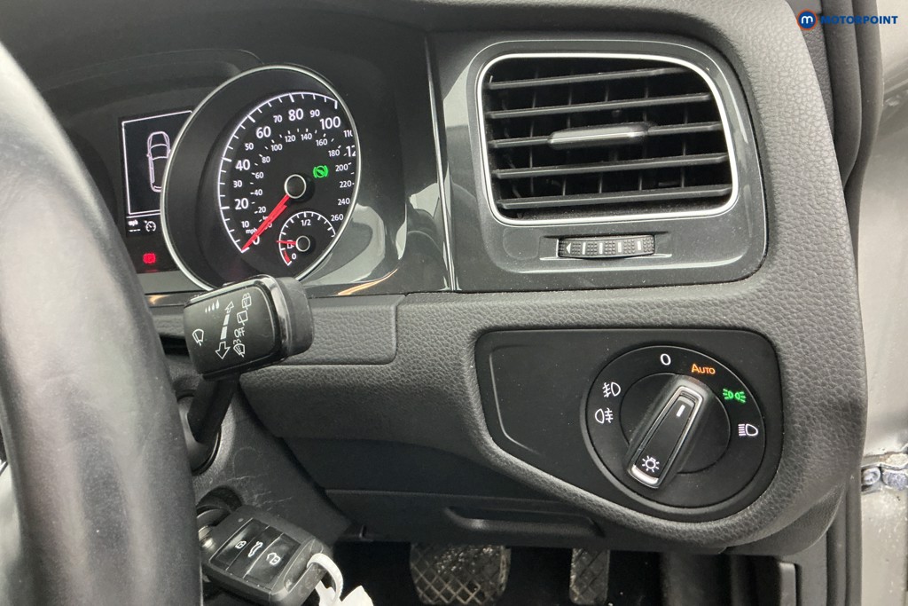 Used Volkswagen Golf 2019 for sale - 76685106: Photo 28