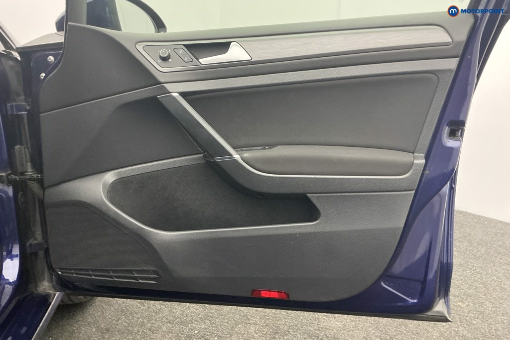 Used Volkswagen Golf 2018 for sale - 77297783: Photo 33