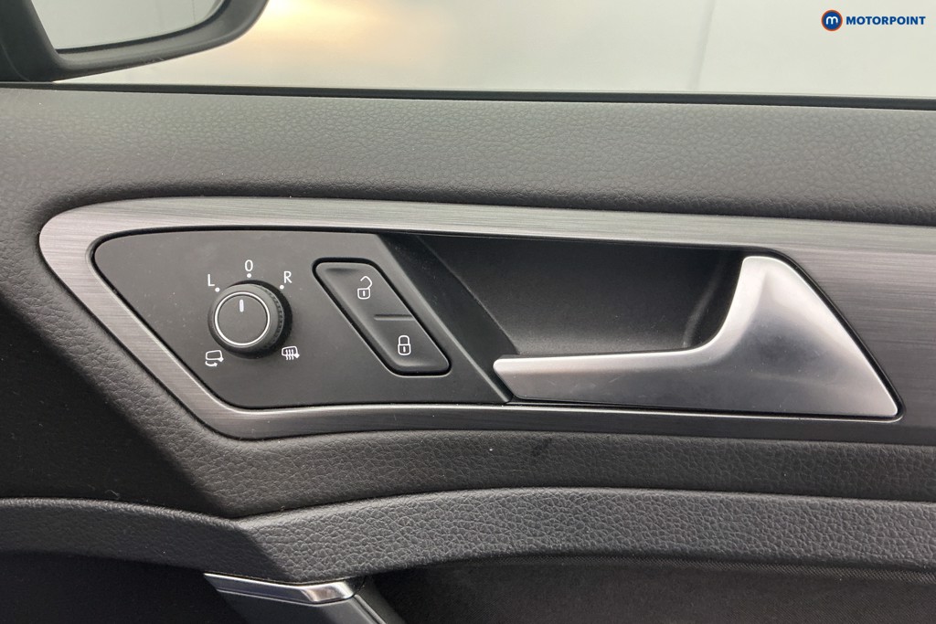 Used Volkswagen Golf 2018 for sale - 77297783: Photo 35