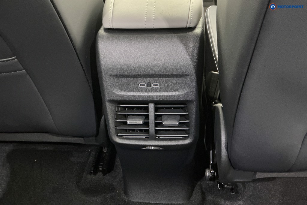 Used Ford Explorer 2025 for sale - 77966216: Photo 23