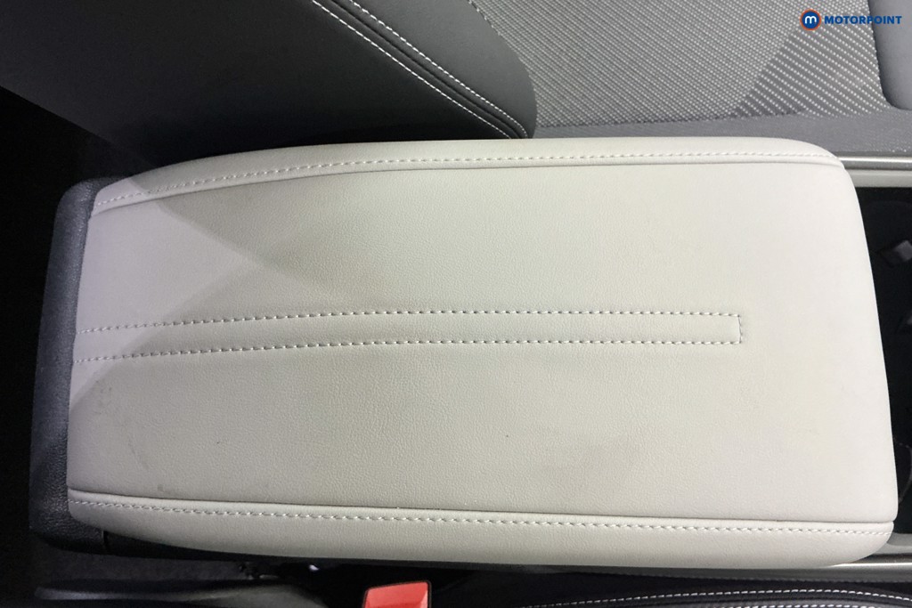 Used Ford Explorer 2025 for sale - 77966216: Photo 25