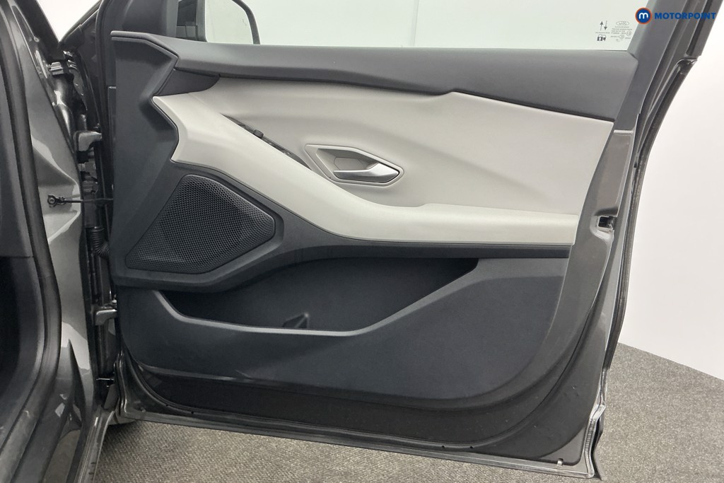 Used Ford Explorer 2025 for sale - 77966216: Photo 35