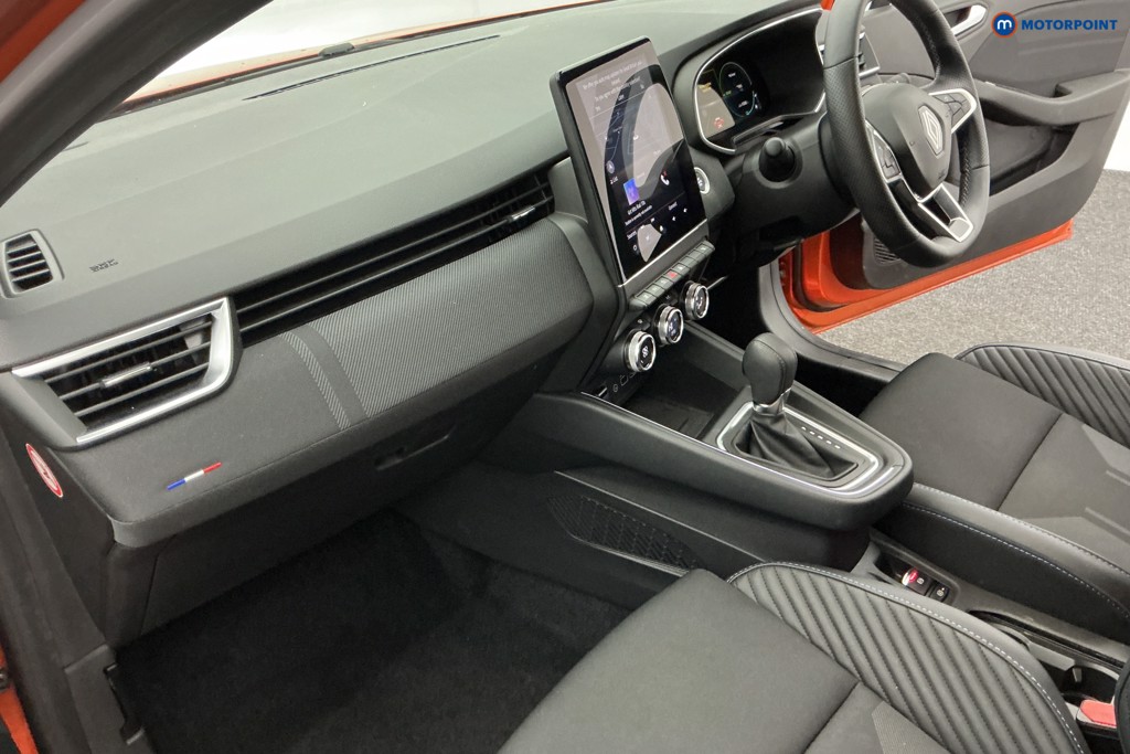 Used Renault Clio 2024 for sale - 76330205: Photo 16