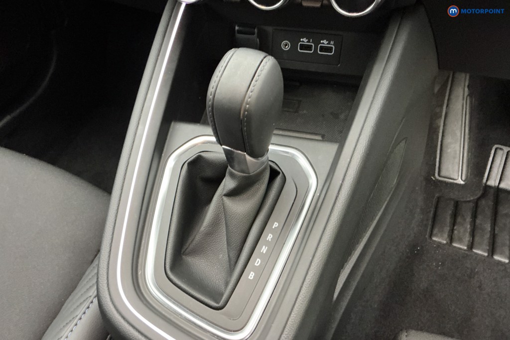 Used Renault Clio 2024 for sale - 76330205: Photo 22