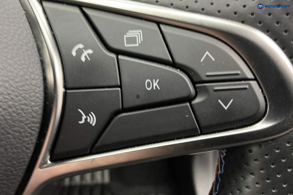 Used Renault Clio 2024 for sale - 76330205: Photo 26