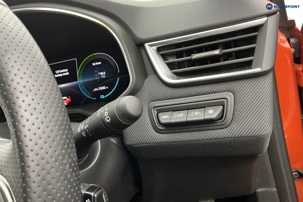 Used Renault Clio 2024 for sale - 76330205: Photo 27