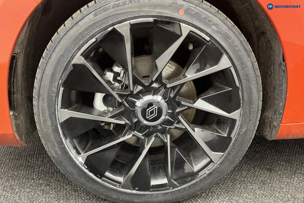 Used Renault Clio 2024 for sale - 76330205: Photo 39