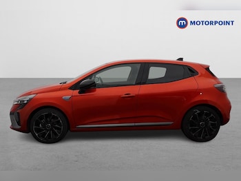 Used Renault Clio 2024 for sale - 76330205: Photo