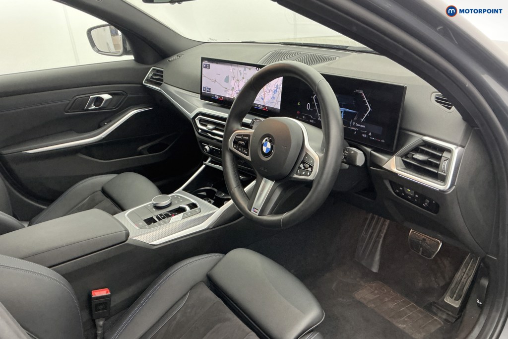 Used BMW 3 Series 2024 for sale - 77804700: Photo 17