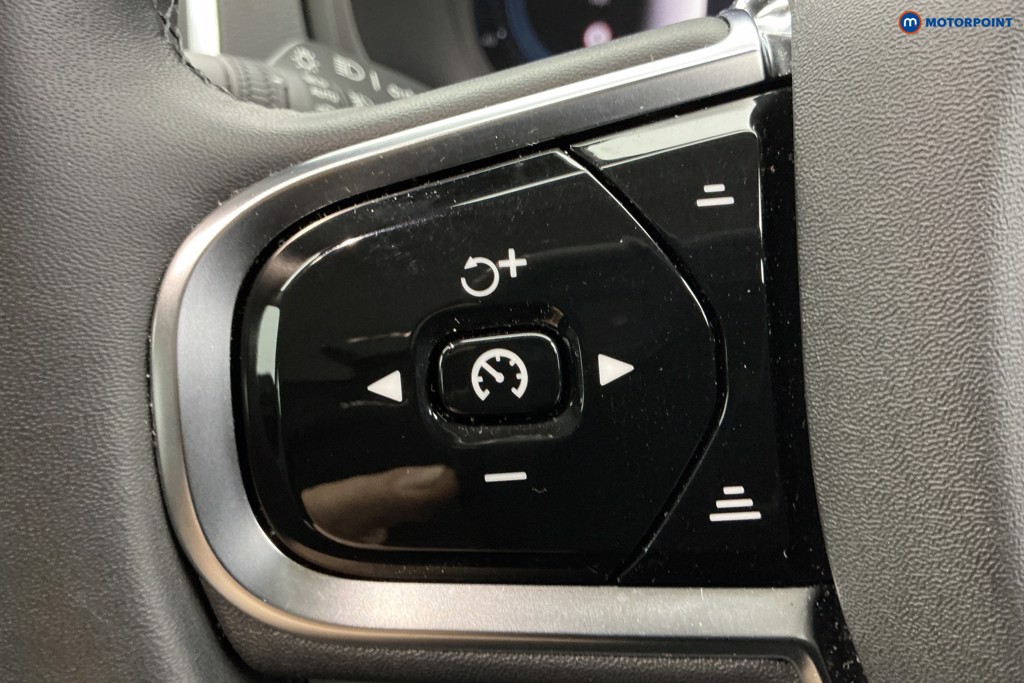 Used Volvo XC90 2024 for sale - 77570854: Photo 30