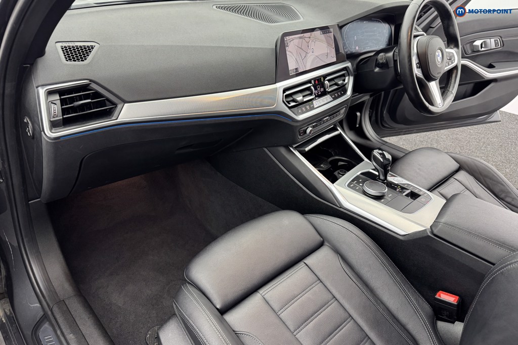 Used BMW 3 Series 2021 for sale - 76146942: Photo 16