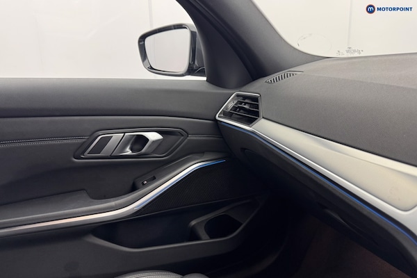Used BMW 3 Series 2021 for sale - 76146942: Photo 25