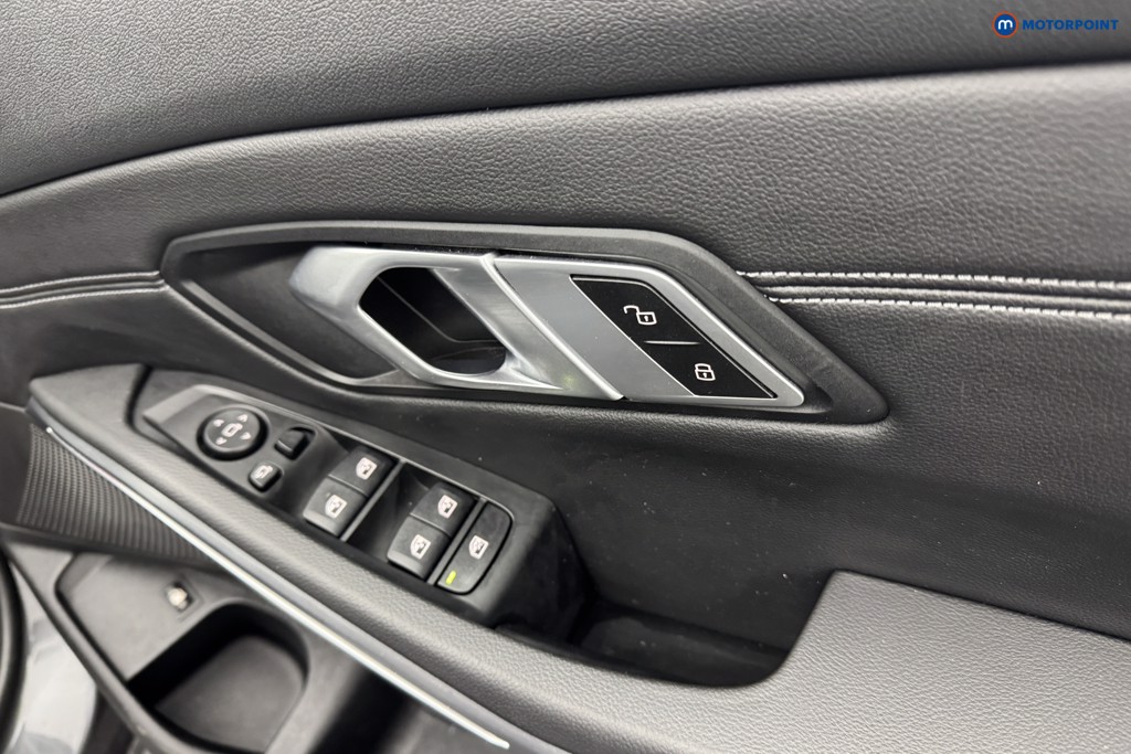 Used BMW 3 Series 2021 for sale - 76146942: Photo 31