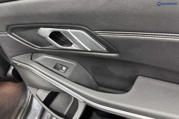 Used BMW 3 Series 2021 for sale - 76146942: Photo 33
