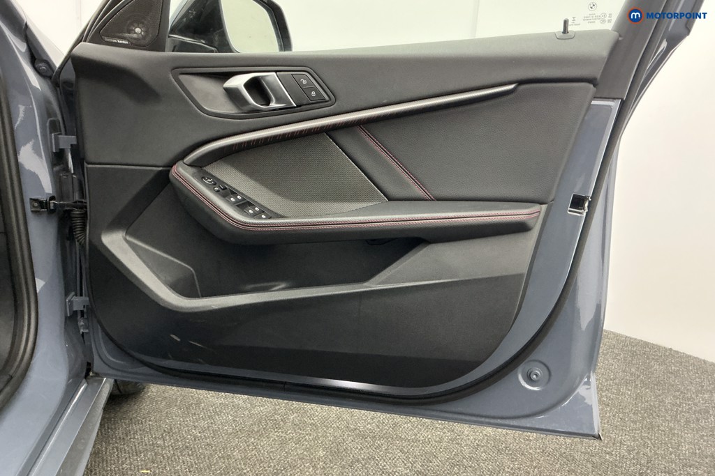 Used BMW 1 Series 2023 for sale - 77620081: Photo 32