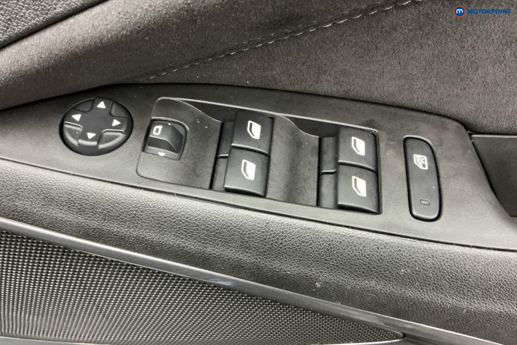 Used Vauxhall Crossland 2022 for sale - 77138628: Photo 31