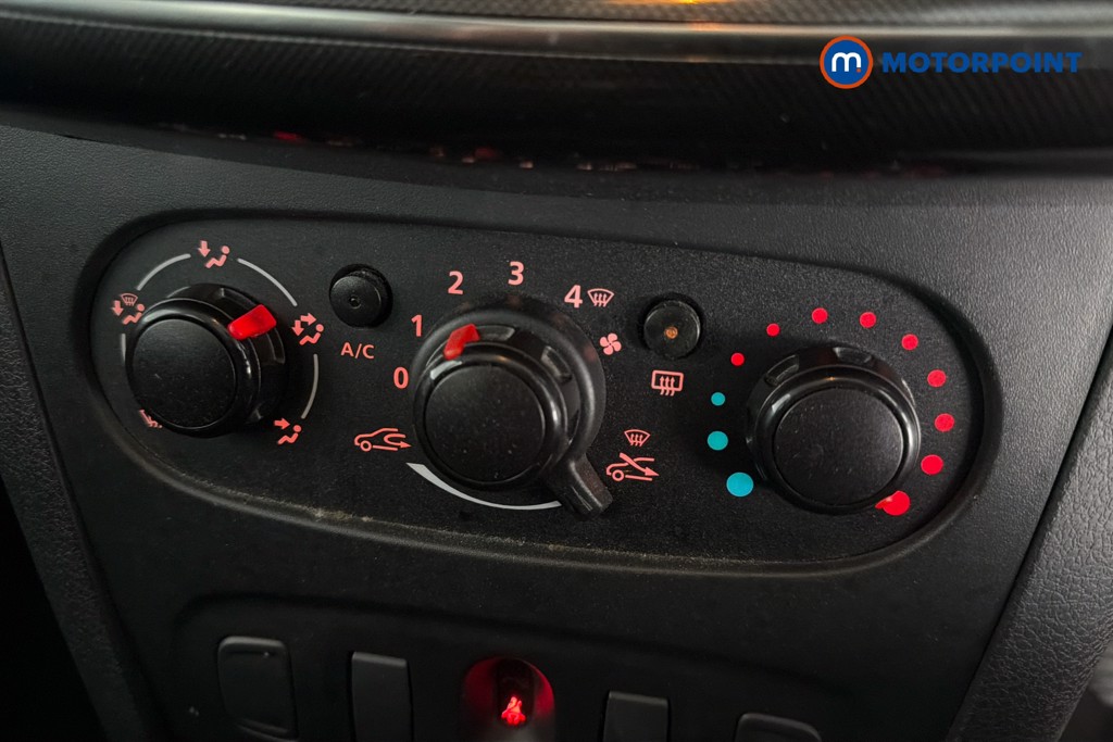 Used Dacia Sandero 2017 for sale - 78150312: Photo 10