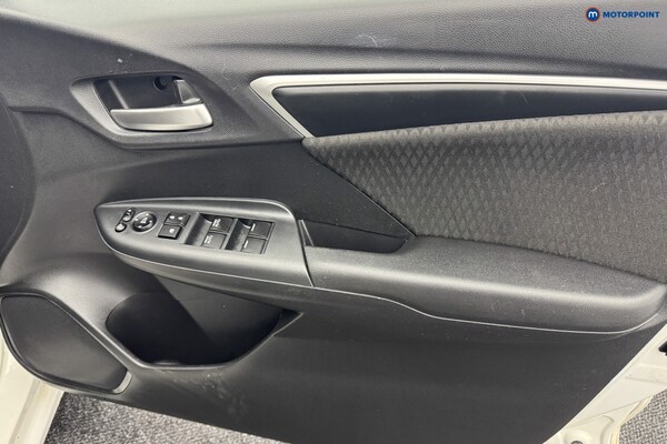 Used Honda Jazz 2019 for sale - 75274860: Photo 28