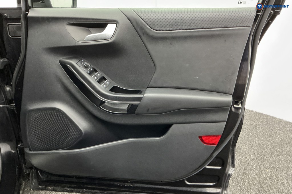 Used Ford Puma 2021 for sale - 76980191: Photo 31