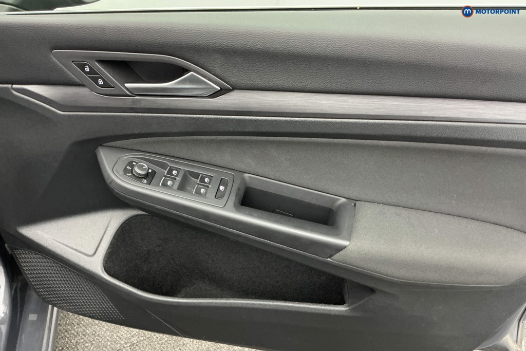 Used Volkswagen Golf 2021 for sale - 77006226: Photo 30