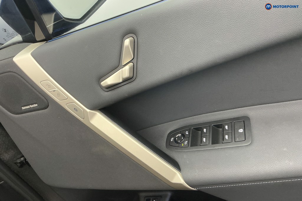 Used BMW iX 2022 for sale - 76889945: Photo 32