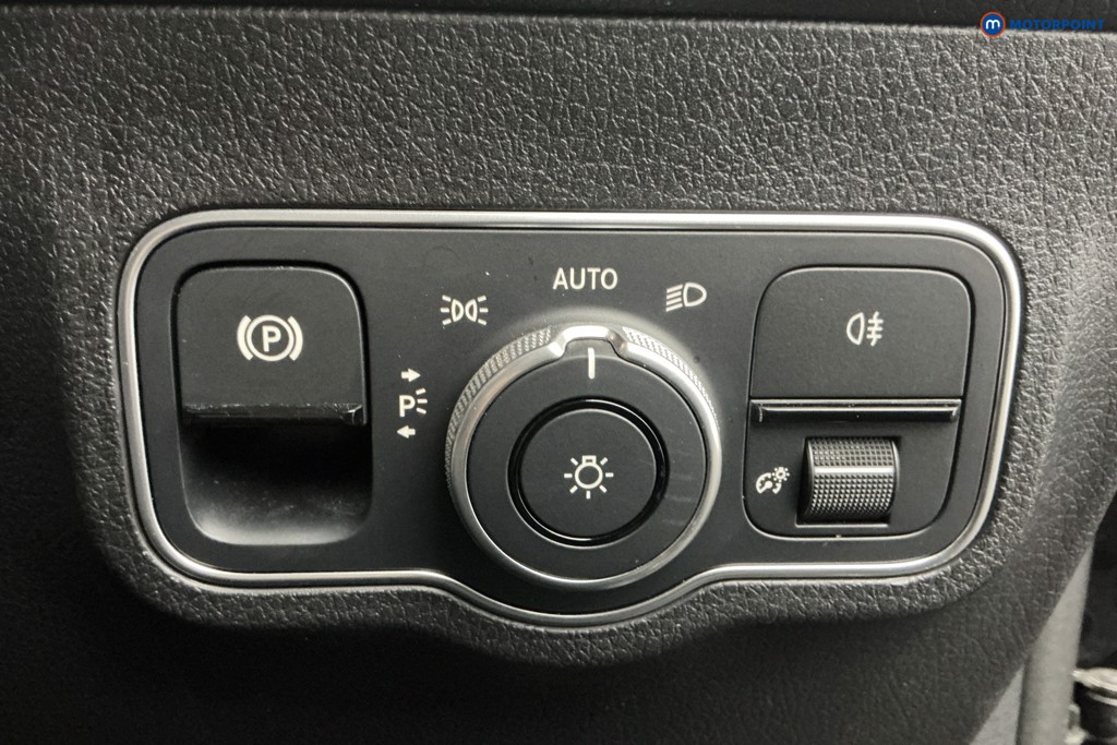 Used Mercedes-Benz GLB 2023 for sale - 78081870: Photo 34