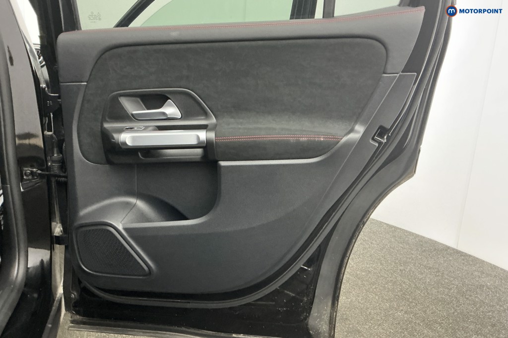 Used Mercedes-Benz GLB 2023 for sale - 78081870: Photo 38