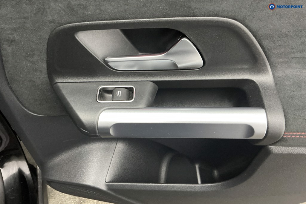 Used Mercedes-Benz GLB 2023 for sale - 78081870: Photo 39