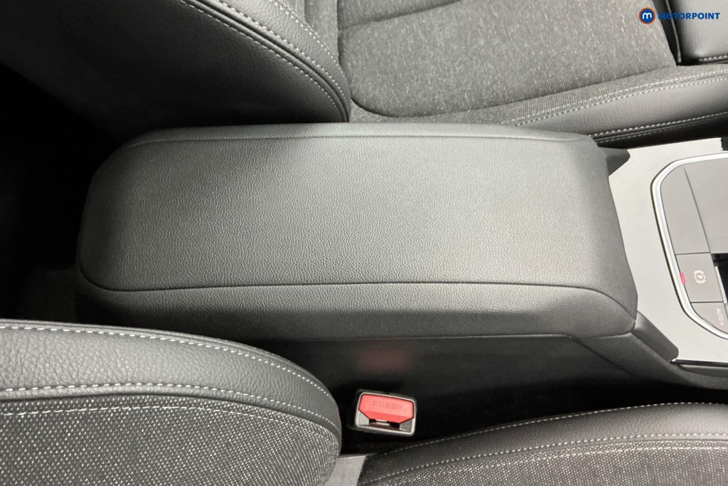 Used BMW 1 Series 2024 for sale - 76941298: Photo 21