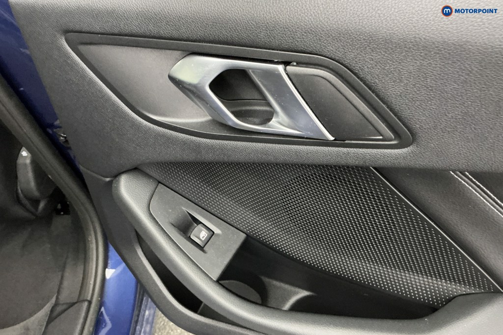 Used BMW 1 Series 2024 for sale - 76941298: Photo 32