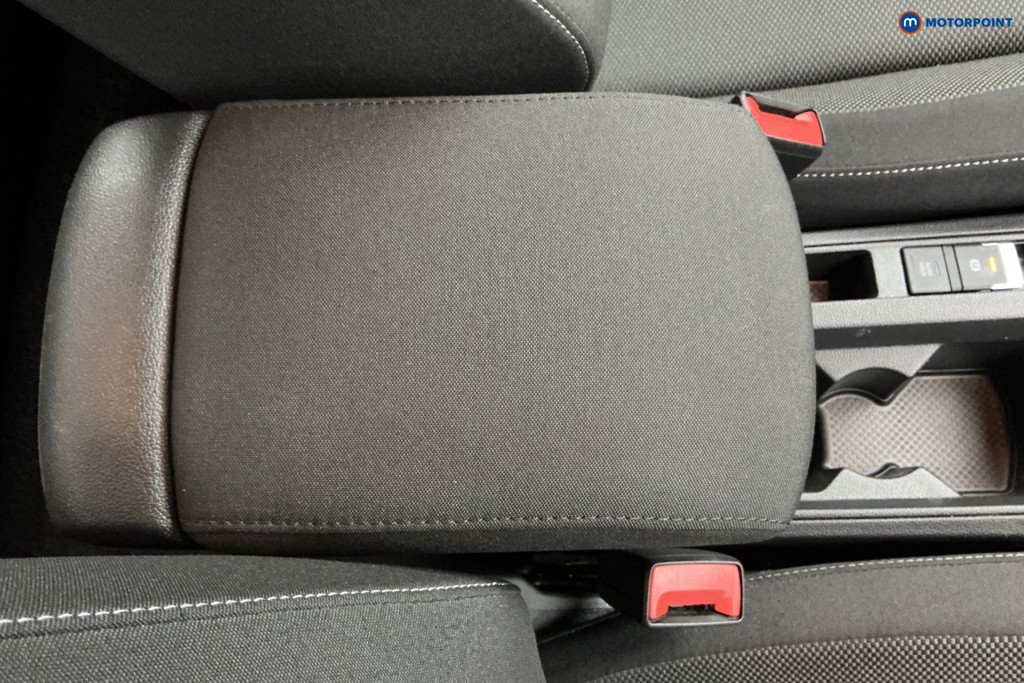 Used Volkswagen T-Roc 2023 for sale - 76322716: Photo 21