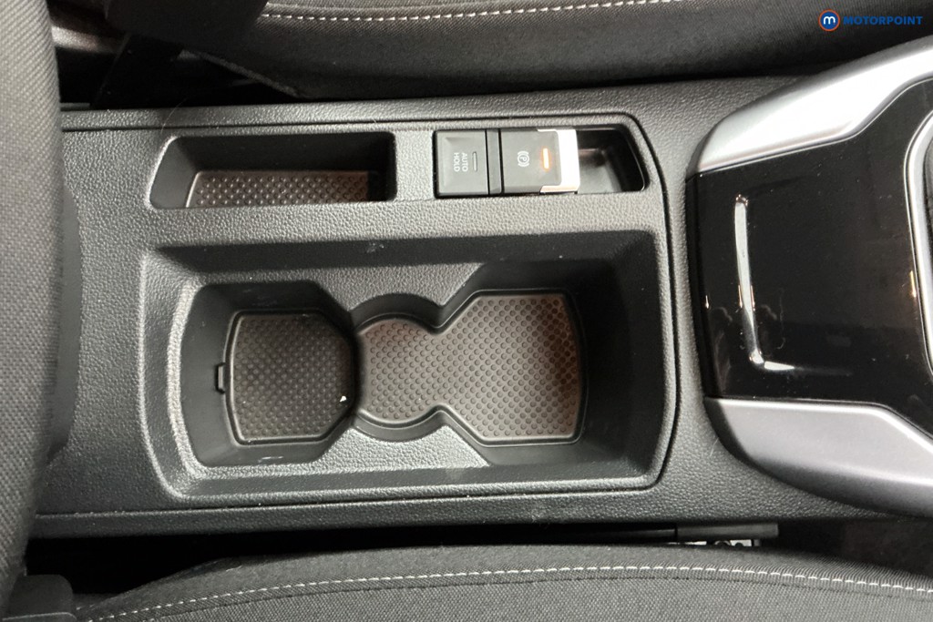 Used Volkswagen T-Roc 2023 for sale - 76322716: Photo 22