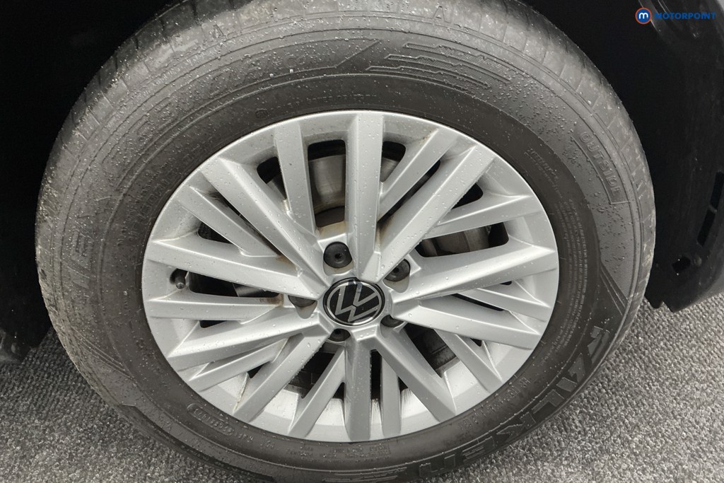 Used Volkswagen T-Roc 2023 for sale - 76322716: Photo 40