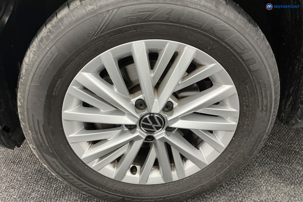 Used Volkswagen T-Roc 2023 for sale - 76322716: Photo 41