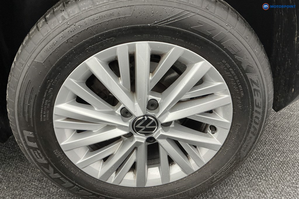 Used Volkswagen T-Roc 2023 for sale - 76322716: Photo 42