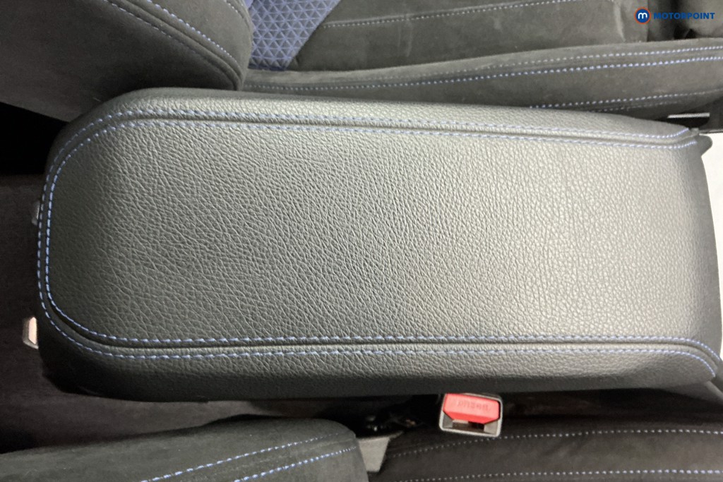 Used BMW 2 Series 2023 for sale - 77998088: Photo 24