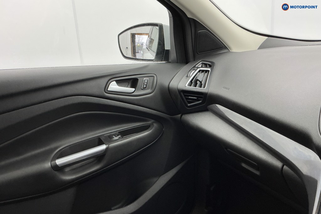 Used Ford Kuga 2016 for sale - 77249002: Photo 28