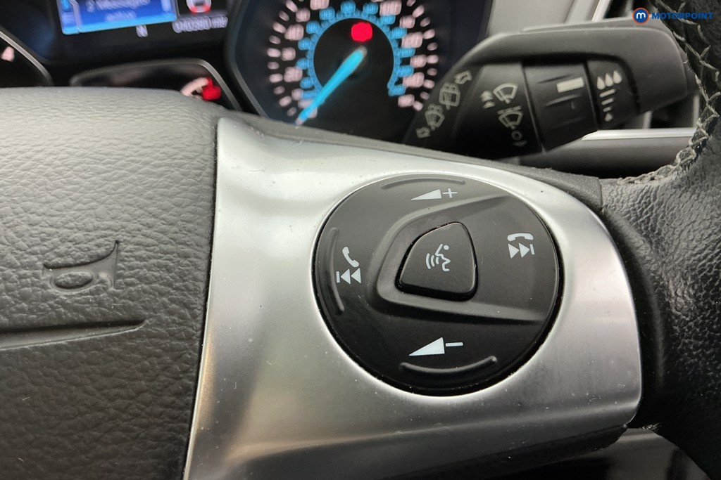 Used Ford Kuga 2016 for sale - 77249002: Photo 32