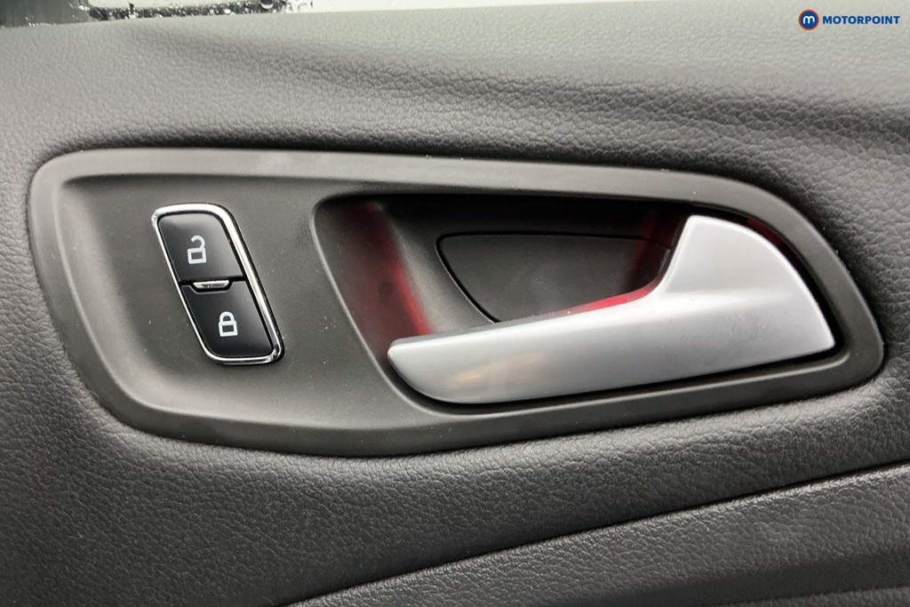 Used Ford Kuga 2016 for sale - 77249002: Photo 36