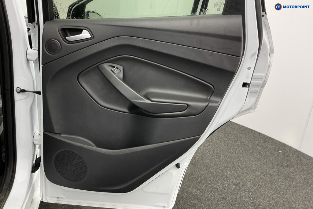 Used Ford Kuga 2016 for sale - 77249002: Photo 37